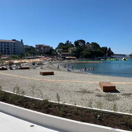 Katalin Rab Apartment Banjol